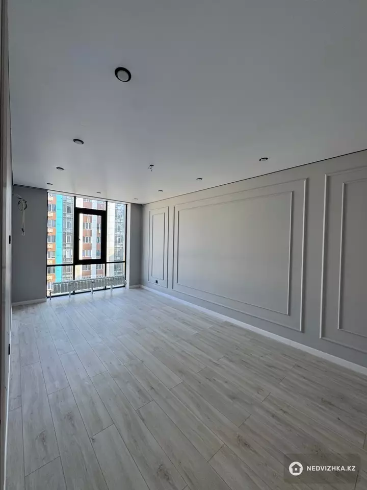 3-комнатная квартира, этаж 5 из 9, 93 м², фотография 2