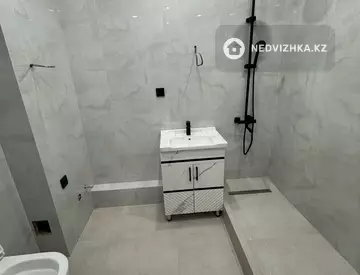 3-комнатная квартира, этаж 5 из 9, 93 м², миниатюра 6