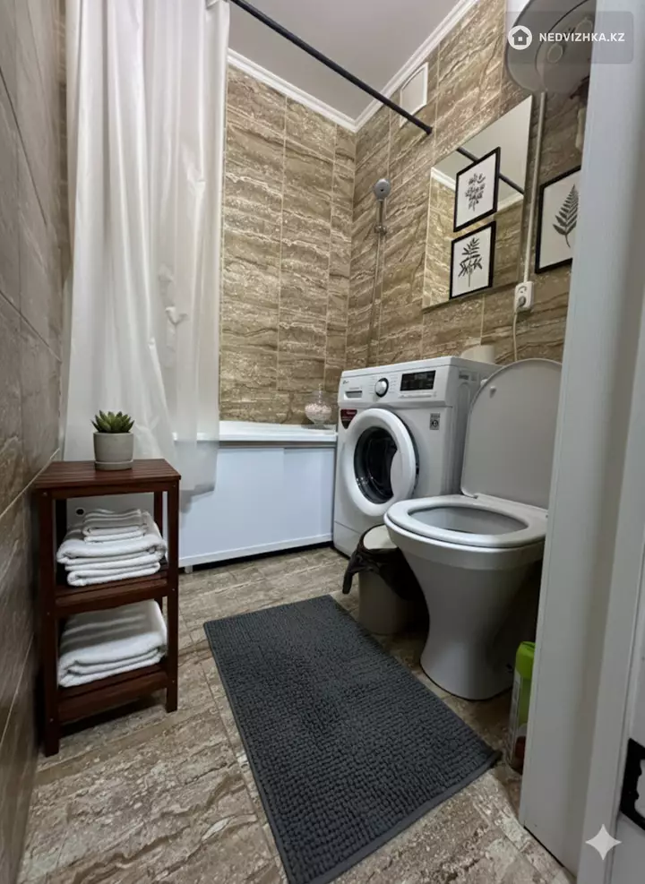 1-комнатная квартира, этаж 2 из 5, 33 м², Посуточно, фотография 3