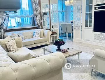 4-бөлмелі пәтер, қабат 8 барлық қабат саны 7, 97 м², 1-нобай