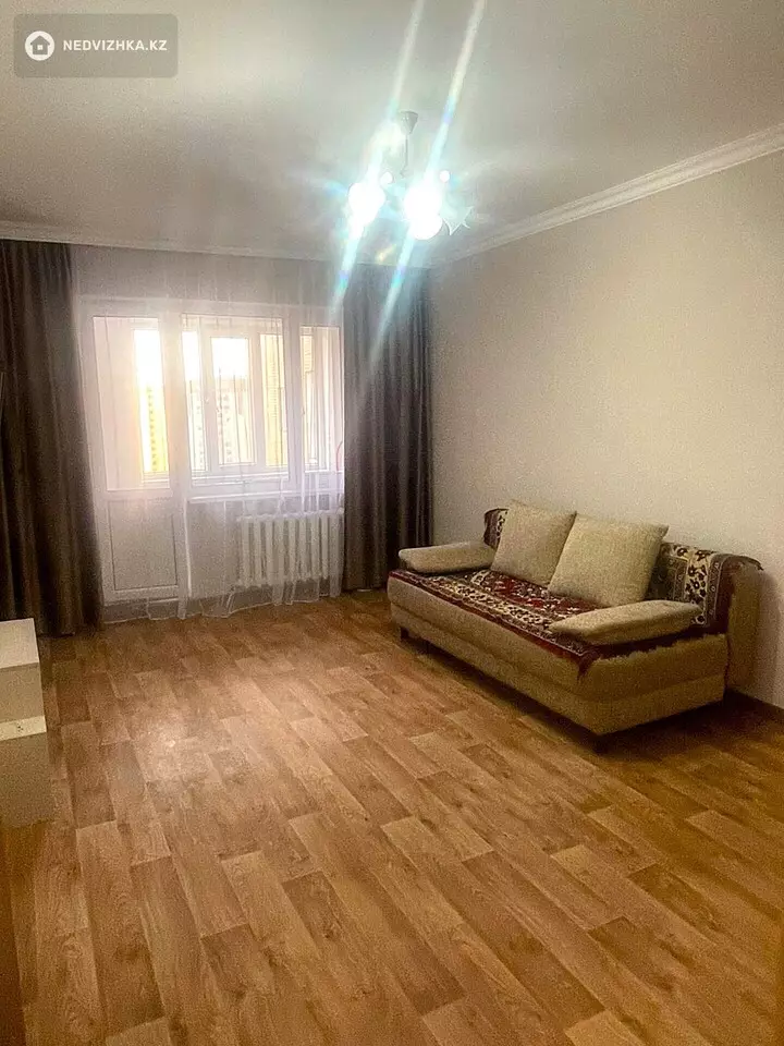 1-комнатная квартира, этаж 15 из 17, 47 м²