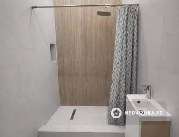 3-комнатная квартира, этаж 6 из 8, 96 м², миниатюра 1