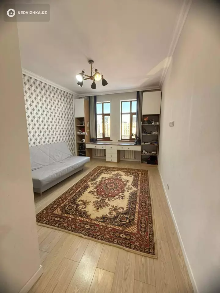 3-комнатная квартира, этаж 6 из 8, 96 м², фотография 4