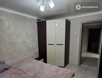 3-комнатная квартира, этаж 1 из 9, 64 м², На длительный срок, миниатюра 4