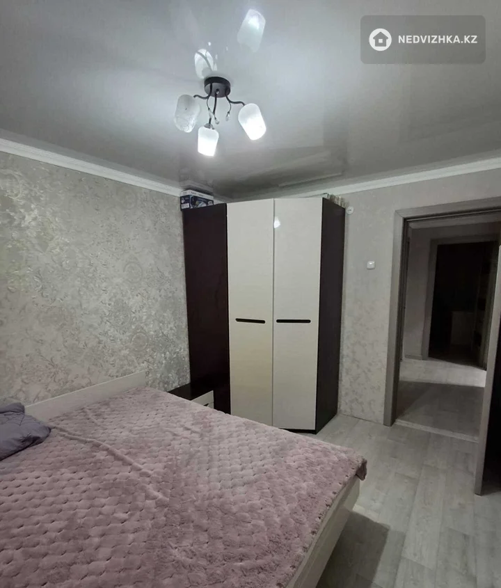 3-комнатная квартира, этаж 1 из 9, 64 м², На длительный срок, фотография 4