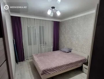3-комнатная квартира, этаж 1 из 9, 64 м², На длительный срок, миниатюра 3