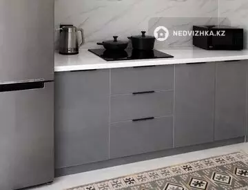 1-комнатная квартира, этаж 3 из 9, 44 м², миниатюра 4