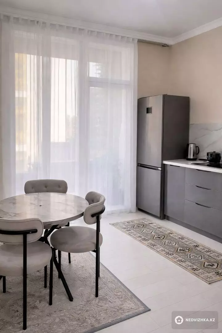 1-комнатная квартира, этаж 3 из 9, 44 м², фотография 5