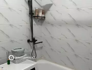 1-комнатная квартира, этаж 3 из 9, 44 м², миниатюра 9