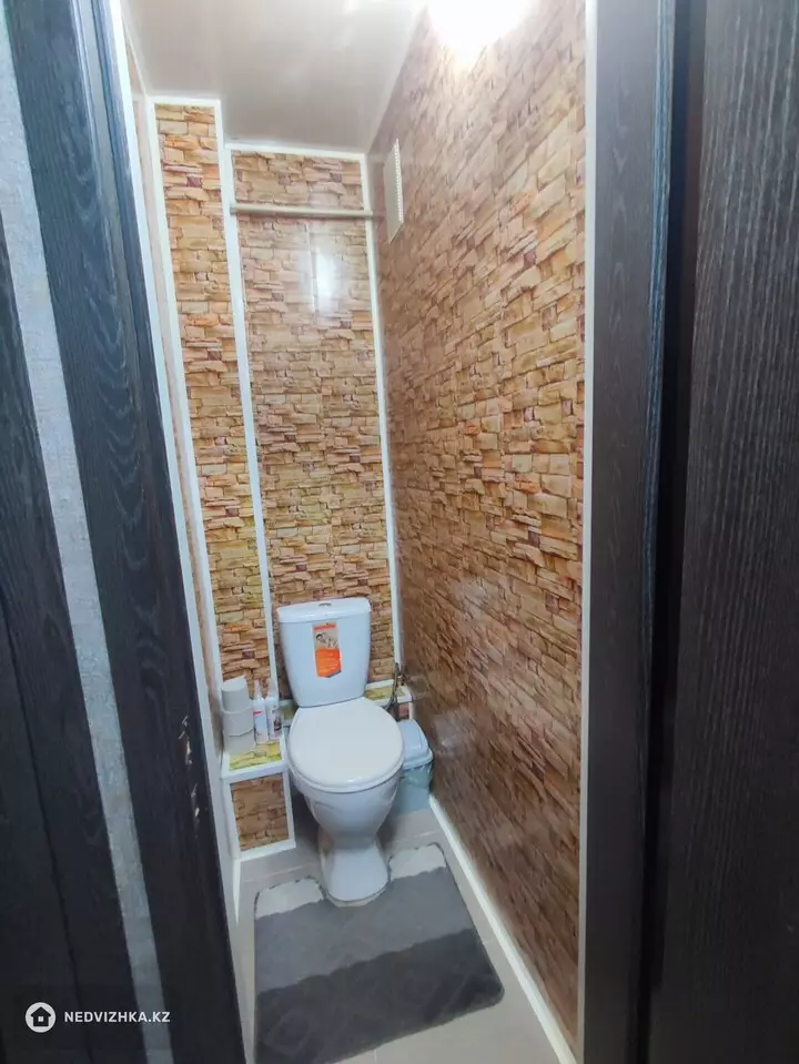 3-комнатная квартира, этаж 5 из 5, 61 м², фотография 4