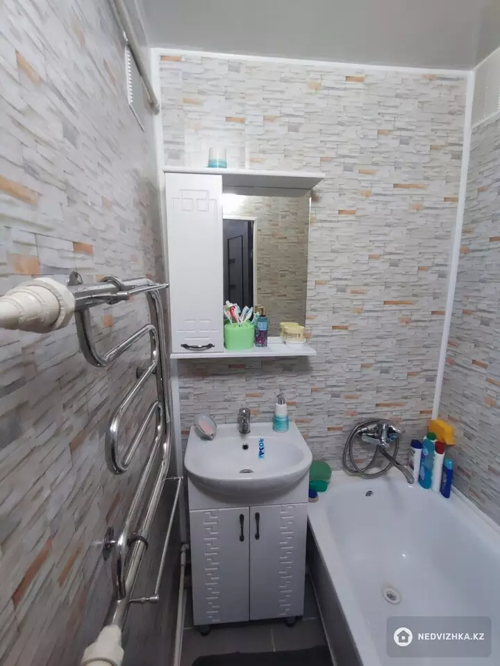 3-комнатная квартира, этаж 5 из 5, 61 м², фотография 5