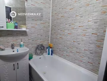 3-комнатная квартира, этаж 5 из 5, 61 м², миниатюра 6