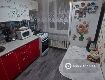 3-комнатная квартира, этаж 5 из 5, 61 м², миниатюра 9