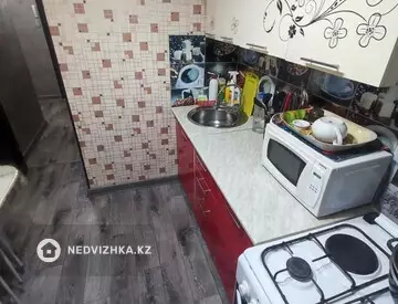 3-комнатная квартира, этаж 5 из 5, 61 м², миниатюра 7