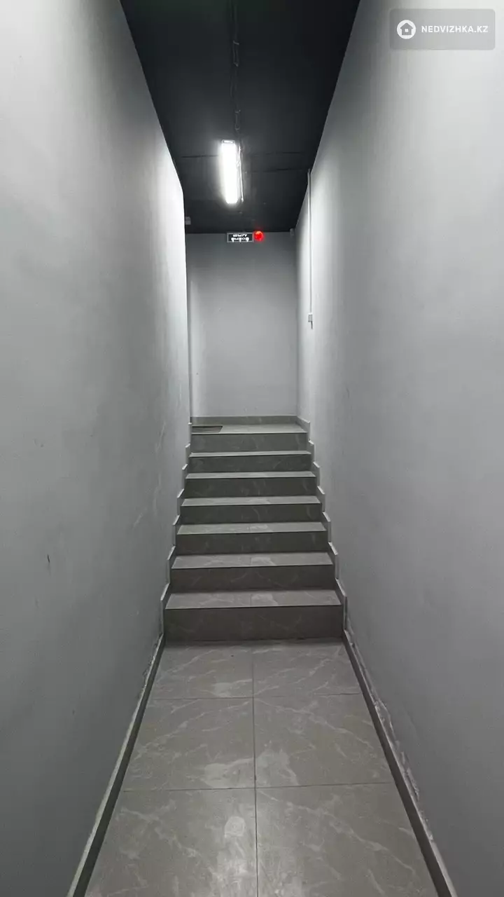 Помещение, этаж 1 из 10, 180 м², фотография 3