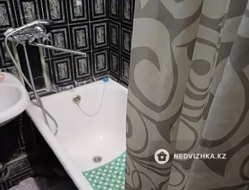 2-комнатная квартира, этаж 2 из 5, 48 м², На длительный срок, миниатюра 6