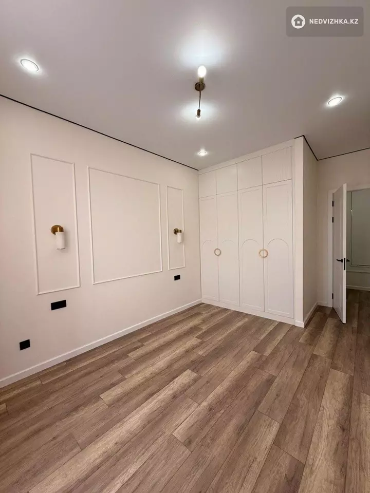 2-комнатная квартира, этаж 11 из 12, 44 м², фотография 4