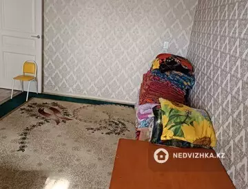 2-комнатная квартира, этаж 2 из 4, 49 м²