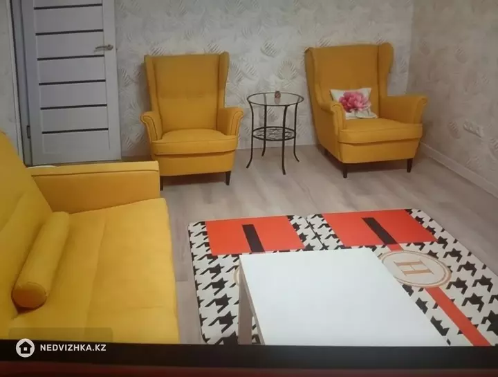 2-комнатная квартира, этаж 8 из 9, 60 м², На длительный срок, фотография 5