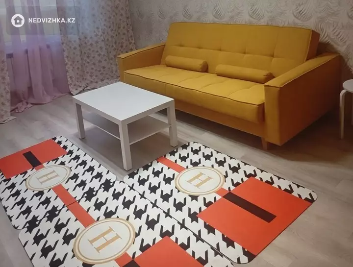 2-комнатная квартира, этаж 8 из 9, 60 м², На длительный срок, фотография 4