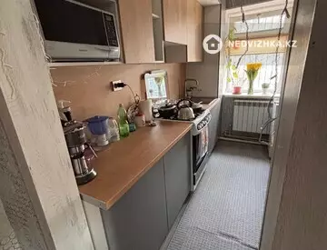 2-комнатная квартира, этаж 1 из 2, 40 м²