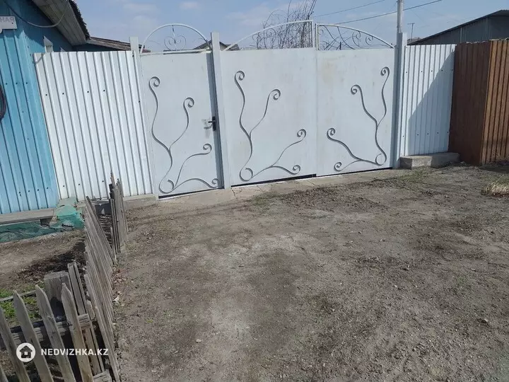 2-комнатная часть дома, 6 соток, 52 м², фотография 3