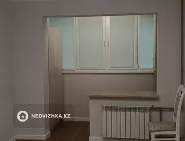 2-комнатная квартира, этаж 1 из 5, 46 м², миниатюра 2
