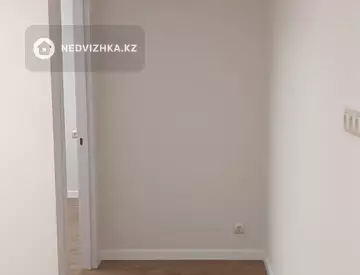 2-комнатная квартира, этаж 1 из 5, 46 м², миниатюра 6