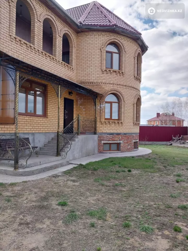 6-комнатный дом, 9.8 соток, 394 м², фотография 2