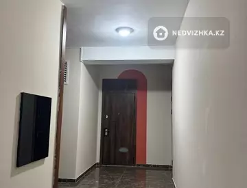 2-комнатная квартира, этаж 8 из 12, 92 м², миниатюра 5