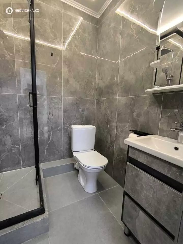 2-комнатная квартира, этаж 9 из 13, 62 м², На длительный срок, фотография 5