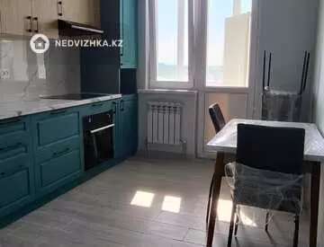 1-комнатная квартира, этаж 11 из 13, 45 м², На длительный срок