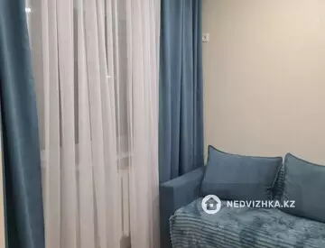 2-комнатная квартира, этаж 2 из 5, 40 м², Посуточно, миниатюра 3