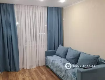 2-комнатная квартира, этаж 2 из 5, 40 м², Посуточно, миниатюра 6