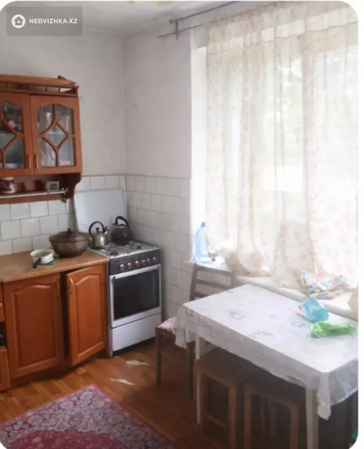 3-комнатная квартира, этаж 1 из 5, 85 м², фотография 3