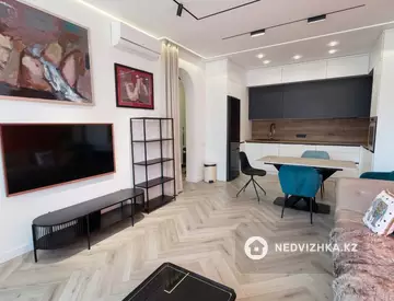 3-комнатная квартира, этаж 3 из 4, 73 м², миниатюра 3