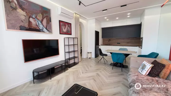 3-комнатная квартира, этаж 3 из 4, 73 м², фотография 3