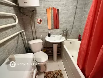 1-бөлмелі пәтер, қабат 4 барлық қабат саны 5, 30 м², Посуточно, 7-нобай