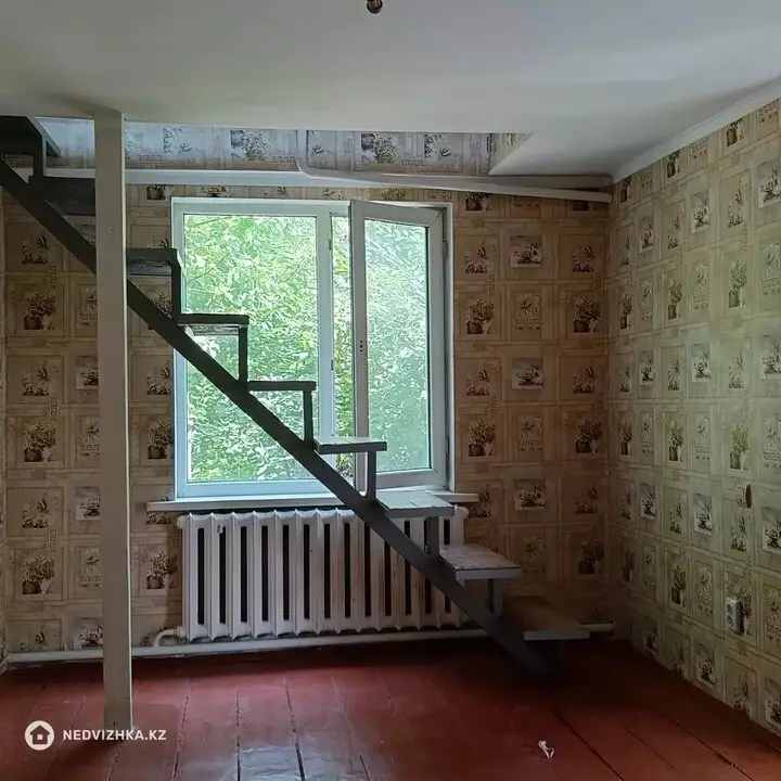 3-комнатный дом, 5 соток, 82 м², фотография 2