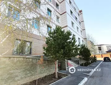 3-бөлмелі пәтер, қабат 4 барлық қабат саны 5, 95 м², 1-нобай