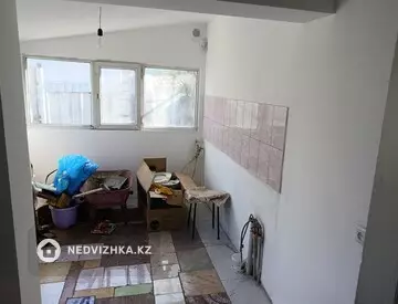 3-комнатный дом, 5 соток, 82 м², миниатюра 3