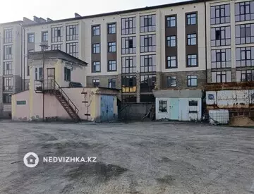Өнеркәсіптік база, қабат 1 барлық қабат саны 3, 3 028 м², 5-нобай