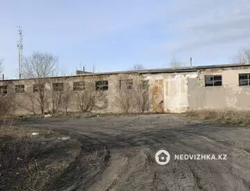 Өнеркәсіптік база, қабат 1 барлық қабат саны 3, 3 028 м², 9-нобай