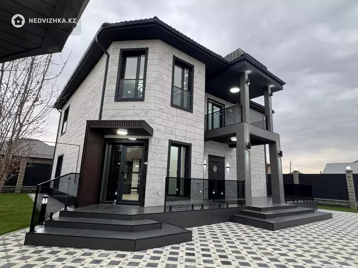 235 м², 5-комнатный дом, 8 соток, 235 м², изображение - 1