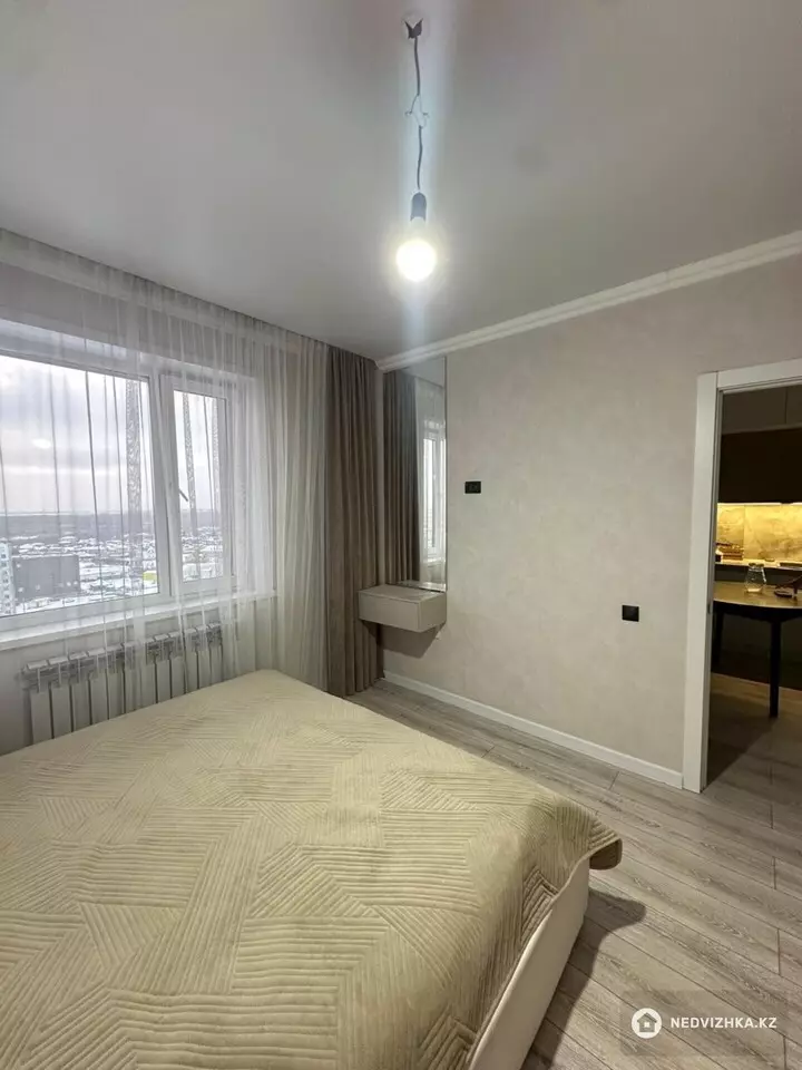 2-комнатная квартира, этаж 12 из 16, 41 м², Посуточно, фотография 3