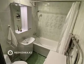 3-комнатная квартира, этаж 4 из 4, 54 м², миниатюра 7