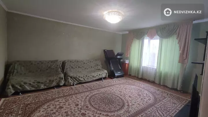5-комнатный дом, 5 соток, 180 м², фотография 3