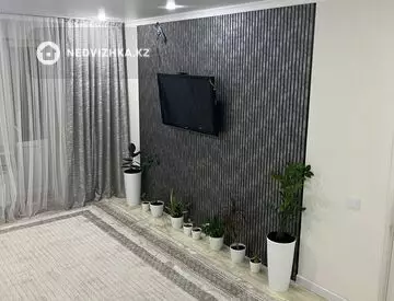 4-комнатная квартира, этаж 6 из 6, 89 м²