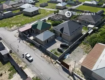 5-комнатный дом, 8 соток, 200 м², миниатюра 2