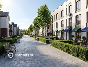 3-комнатная квартира, этаж 1 из 3, 93 м², миниатюра 1